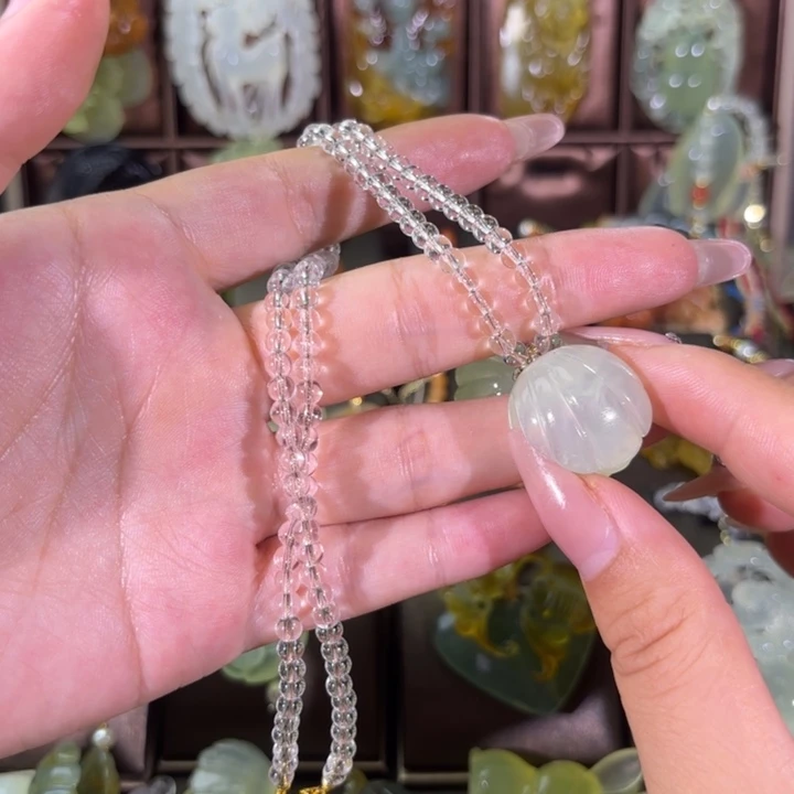 蛇纹石玉合金颈饰橙**，