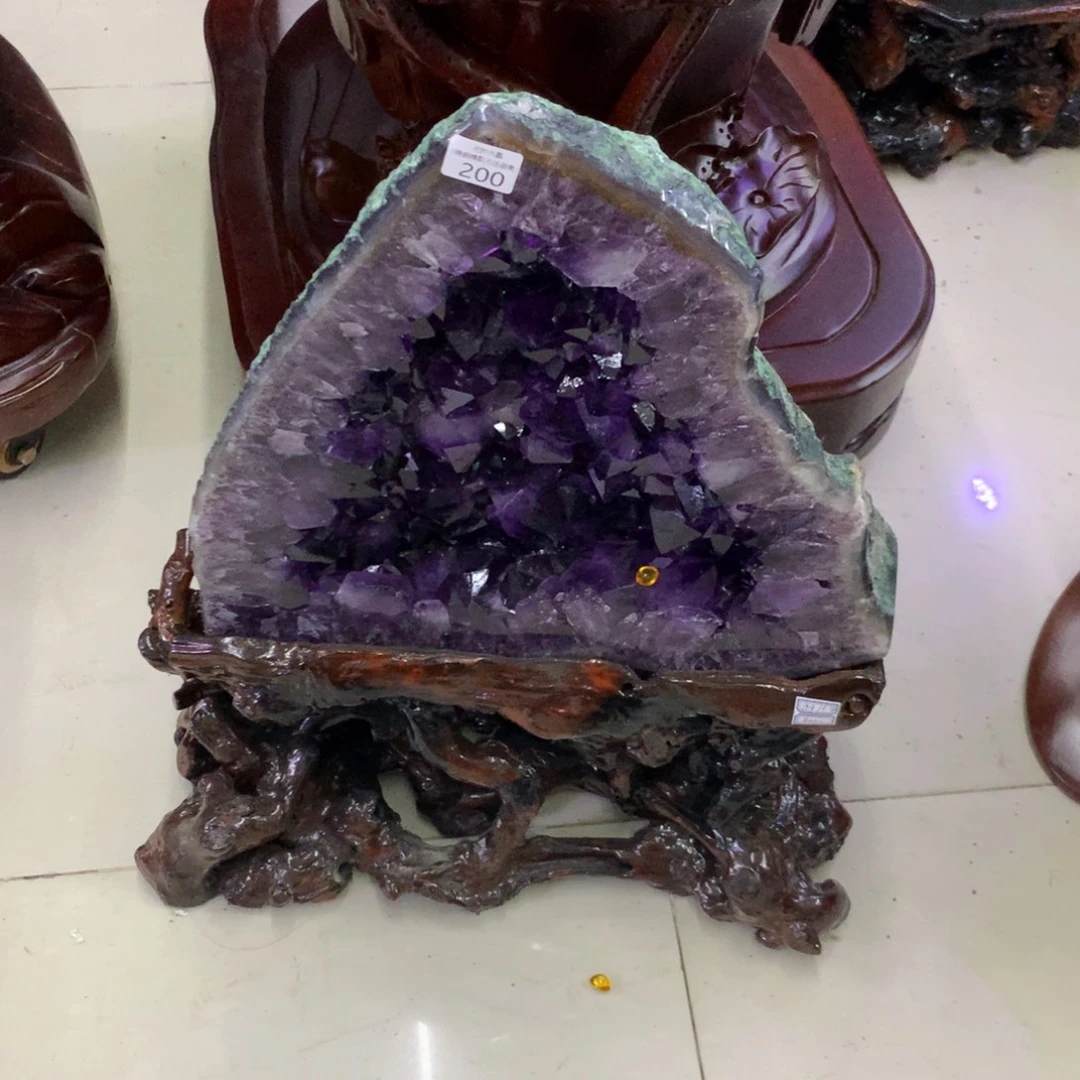 大型摆件（非配饰）未镶嵌水晶伊伊