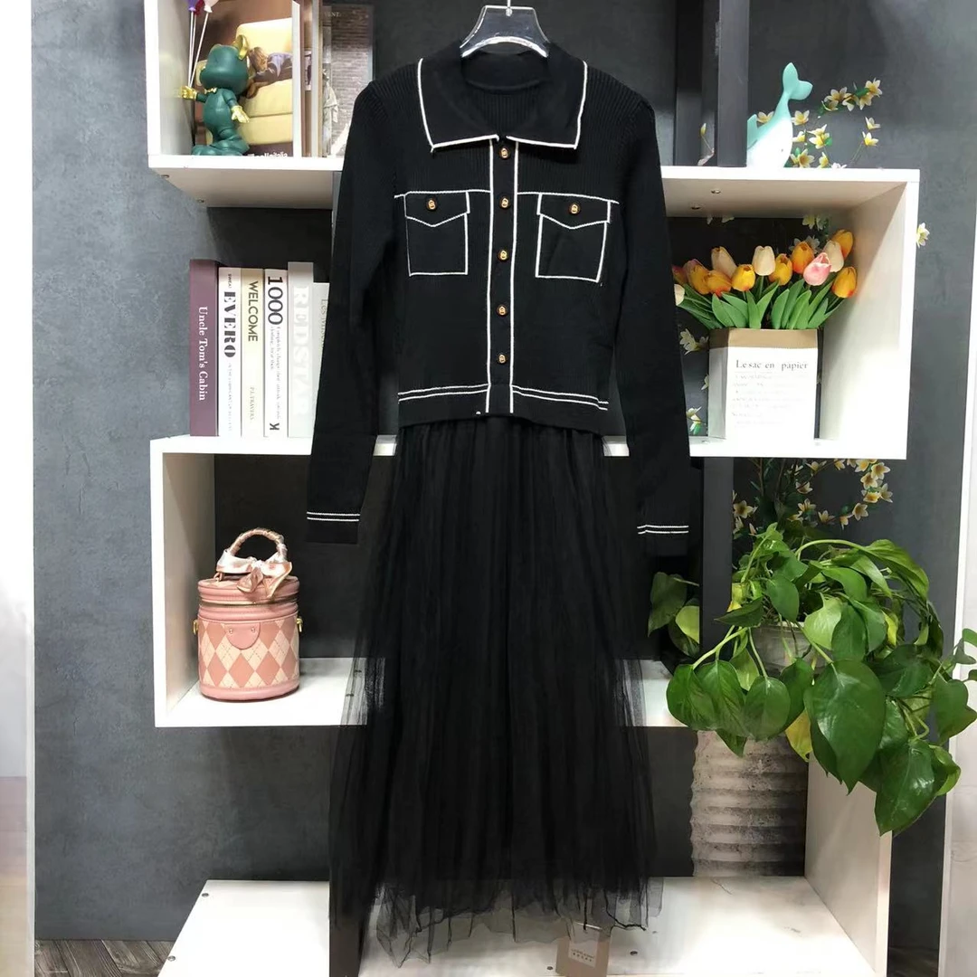 LZ6526【品牌撤柜】时尚黑色翻领单排扣假口袋拼接网纱连衣裙