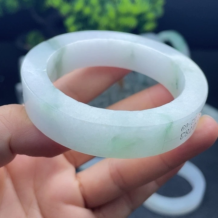 定制翡翠不退不换未镶嵌