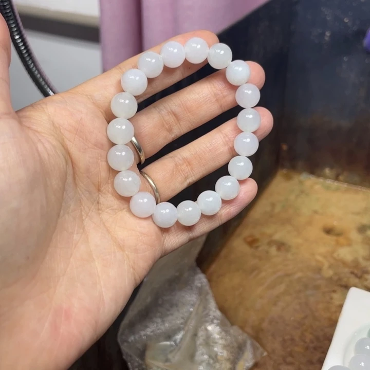 用***7定制翡翠未镶嵌边角料