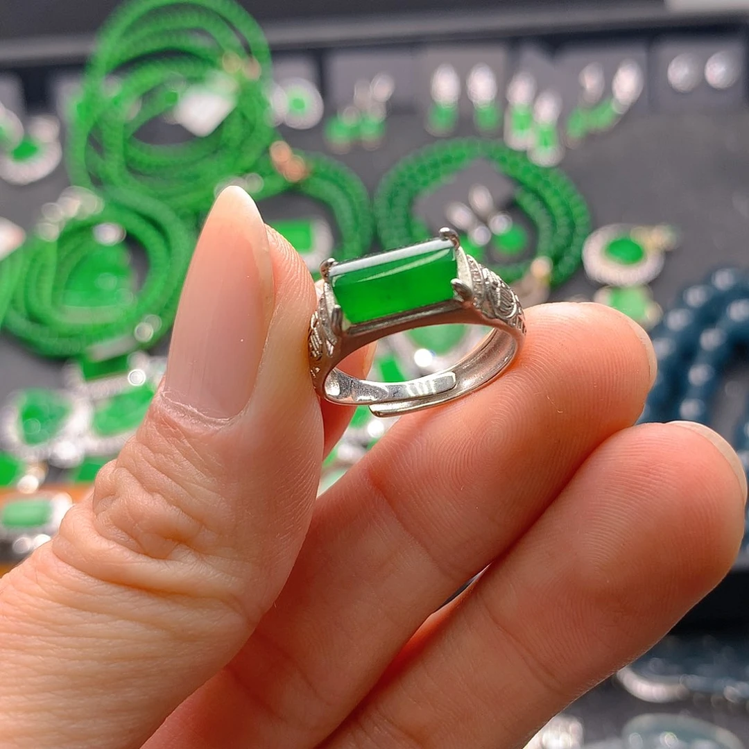 未镶嵌手链翡翠翡翠