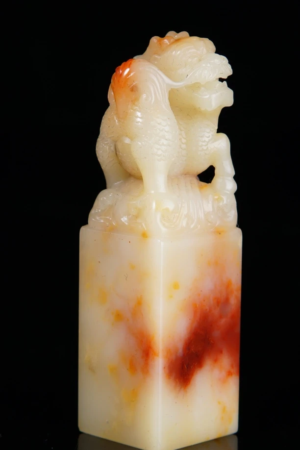 寿山石精品芙蓉石麒麟印章