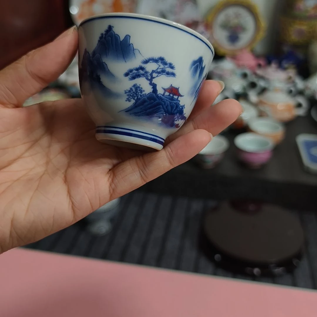 摆件瓷哈哈哈哈哈哈哈哈哈哈哈