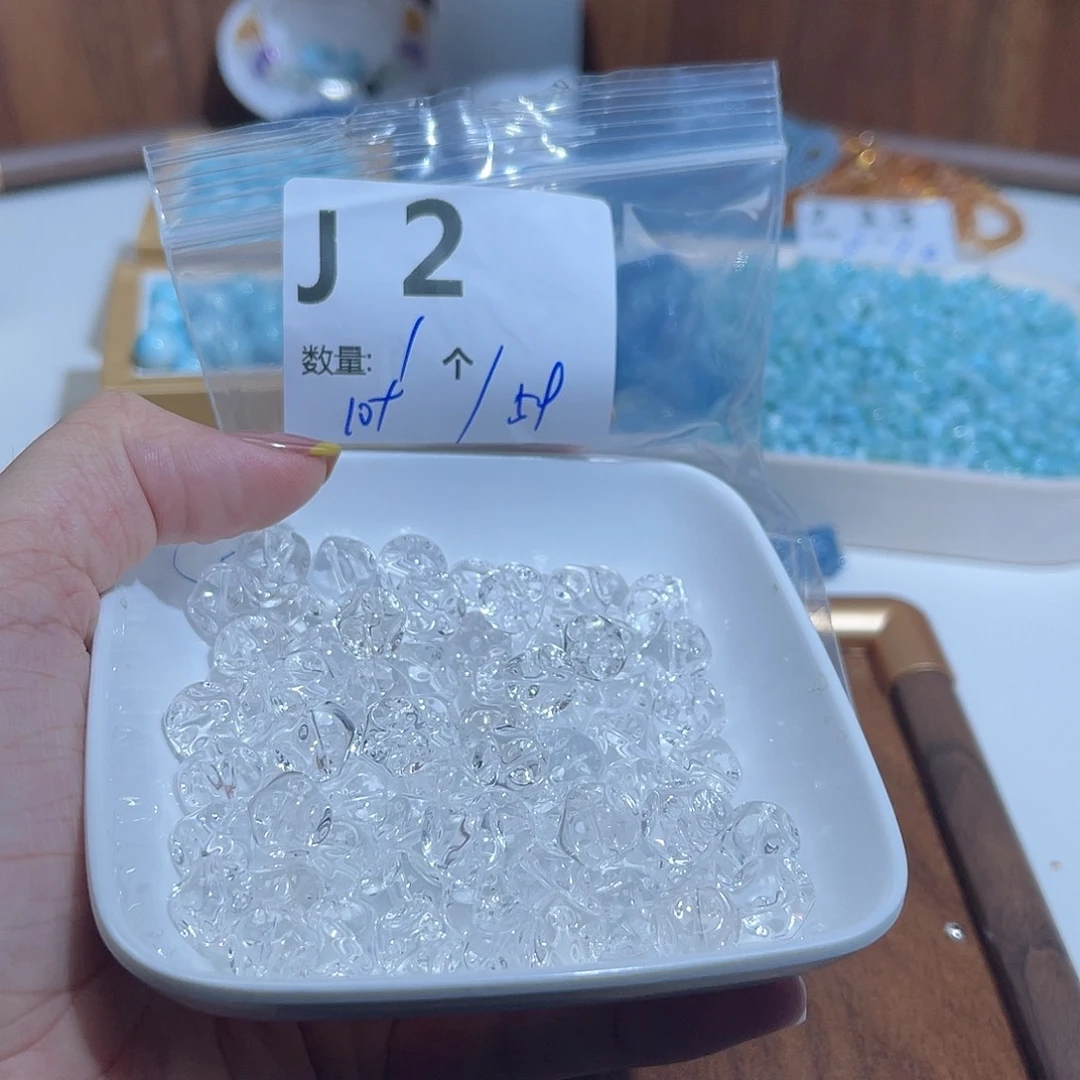 水晶珠宝半成品未镶嵌J2。