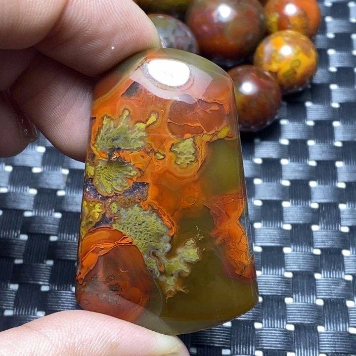 玛瑙/玉髓颈饰未镶嵌上***。