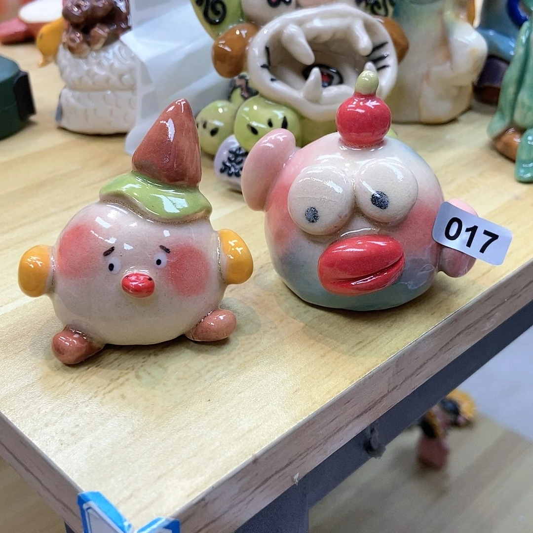 摆件好***_直播间手工抽象陶瓷摆件017
