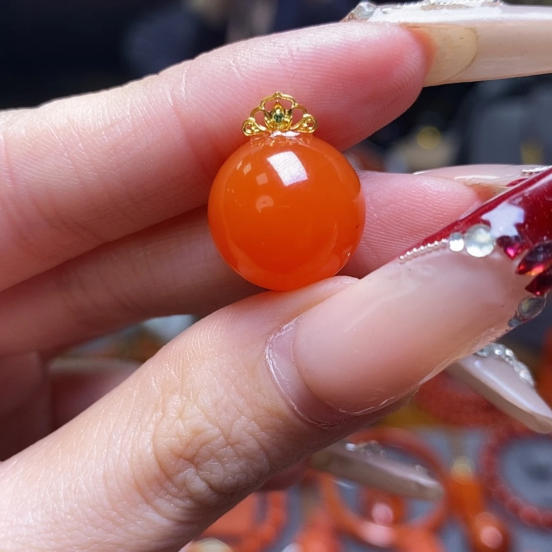 南红玛瑙吊坠14mm18K金镶嵌