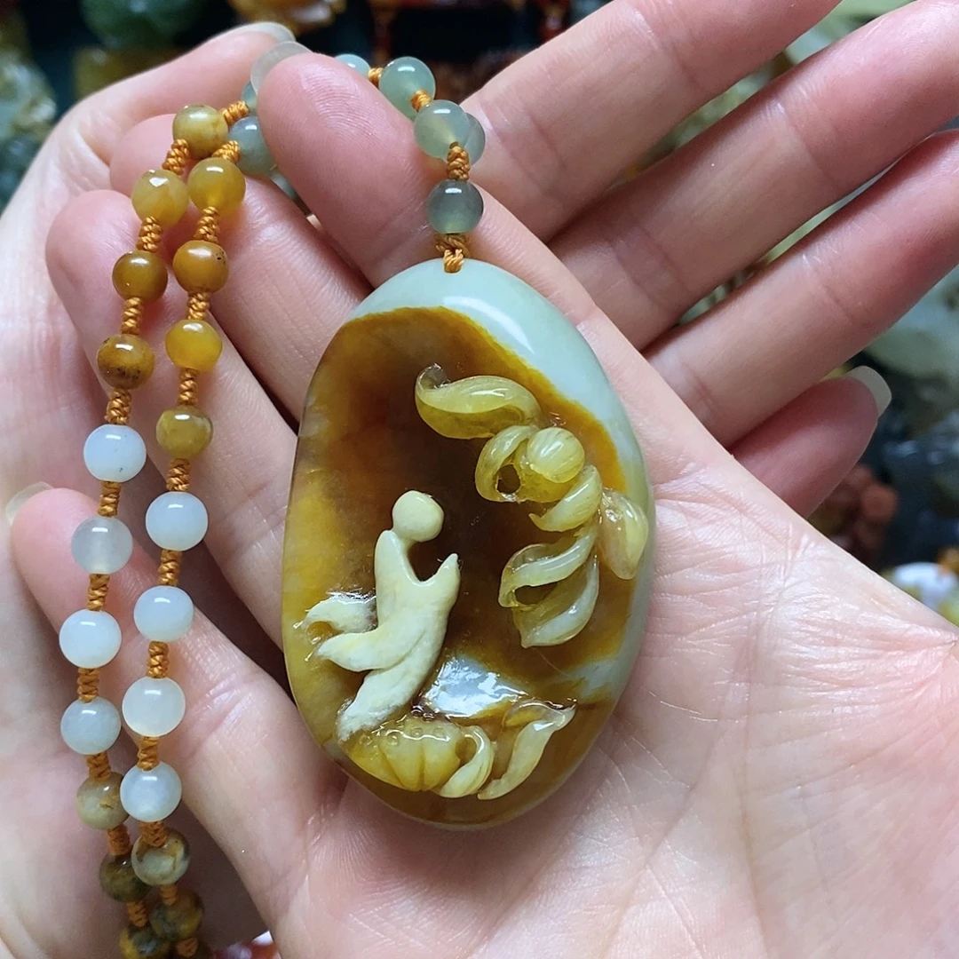 岫玉未镶嵌吊坠(赠链)