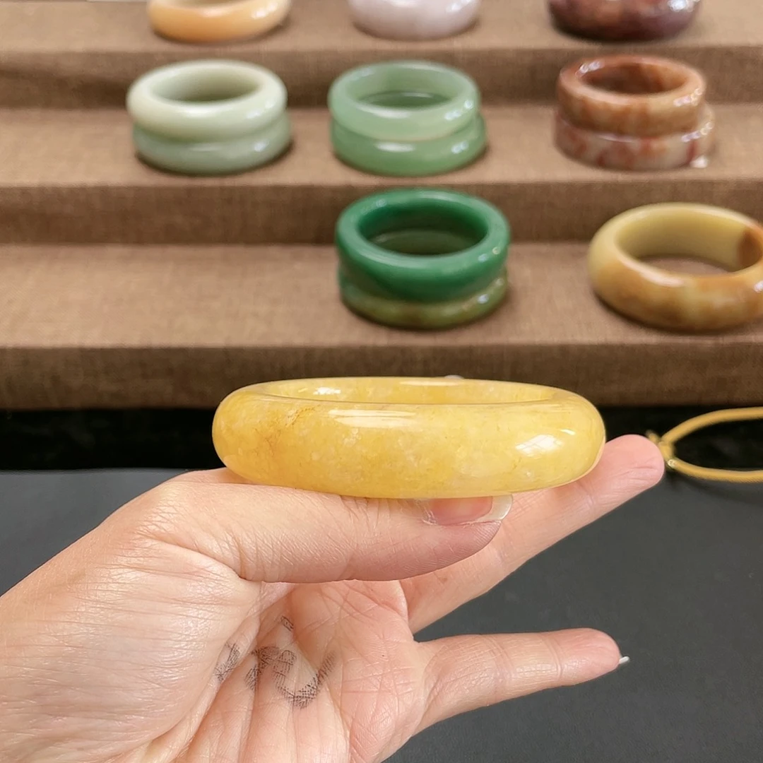 石英质玉珠宝奇石未镶嵌梦***牛