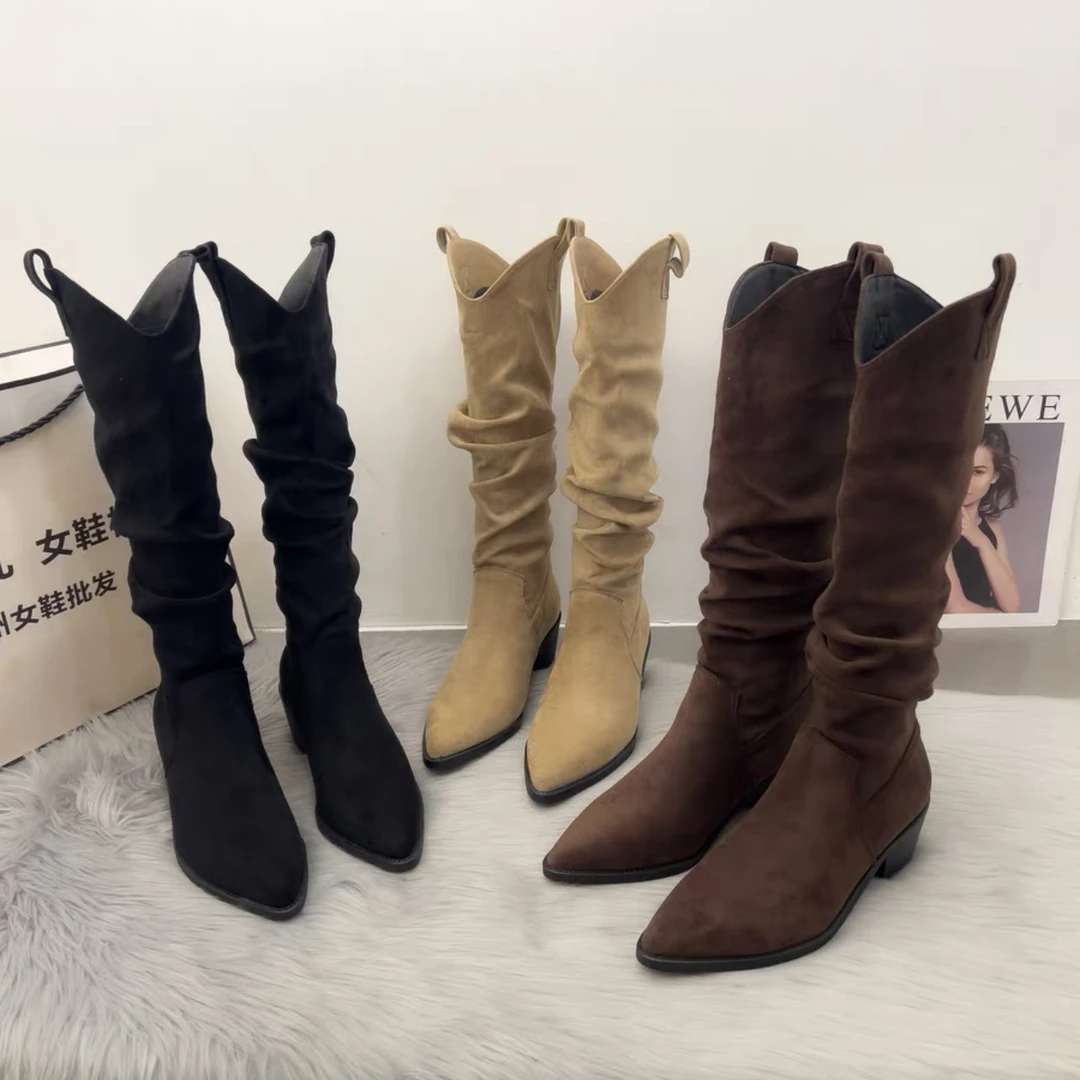9113 大筒围v口长筒骑士靴女秋冬粗跟尖头切尔西部褶皱靴
