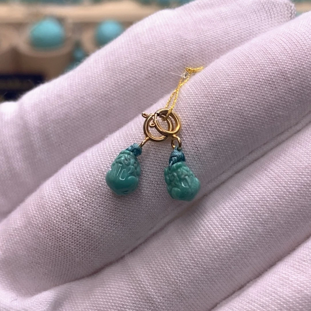 绿松石未镶嵌珠宝奇石