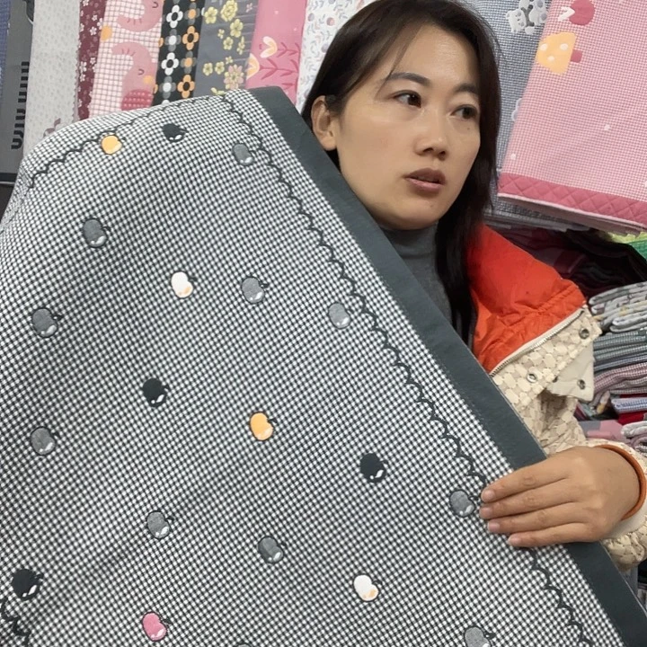 棉特价黑色小苹果
