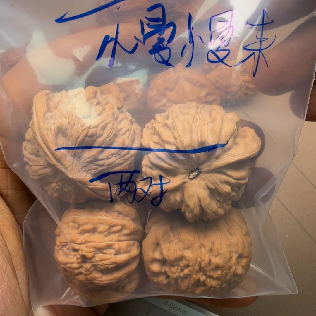 慢****文玩核桃吊坠两队
