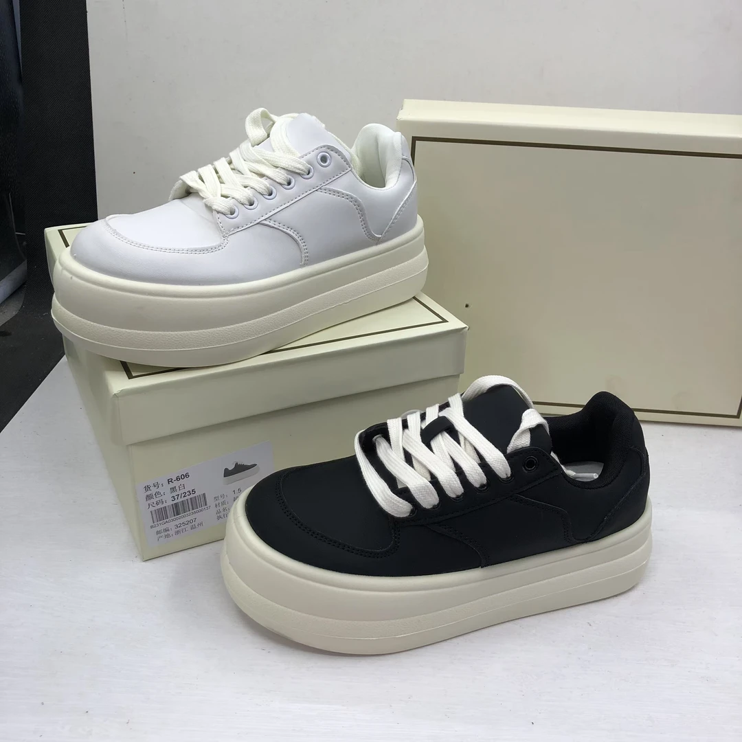 精品时尚女鞋加厚板鞋休闲鞋Z5087