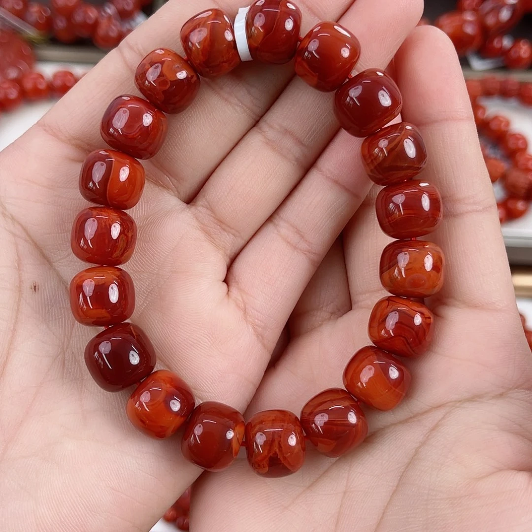 耿***南红玛瑙未镶嵌瓦西牛血红老型单圈12mm