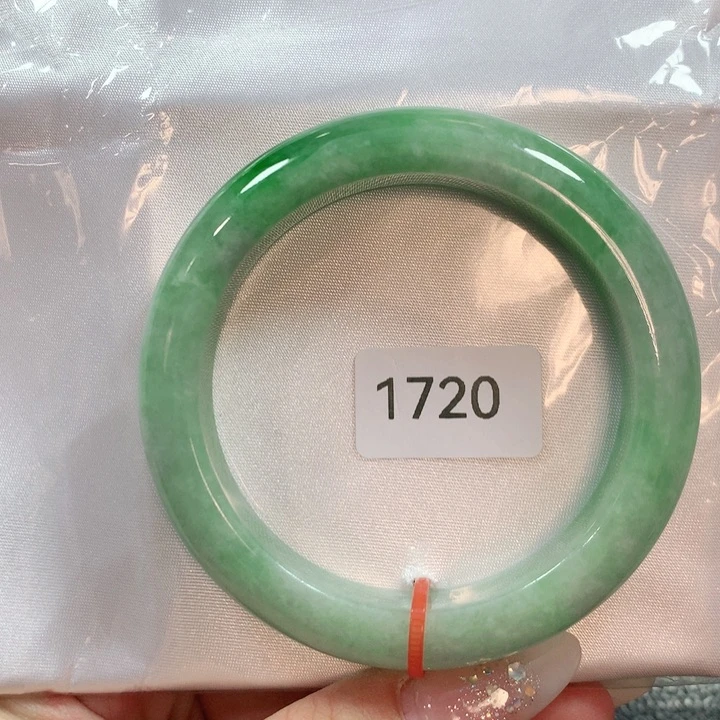 翡翠手镯未镶嵌天然翡翠手镯54