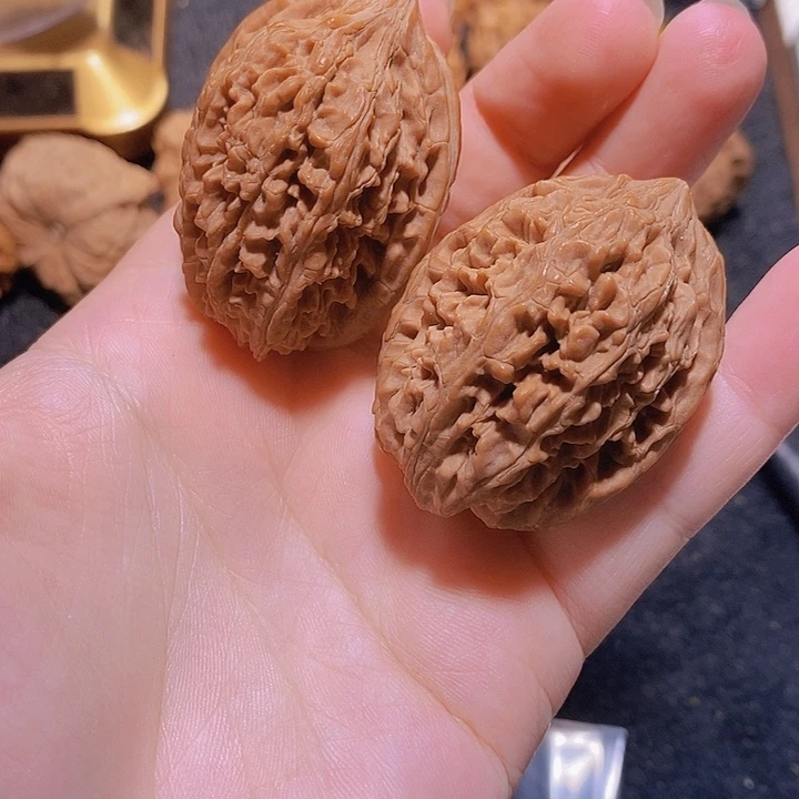 文玩核桃吊坠蒜头