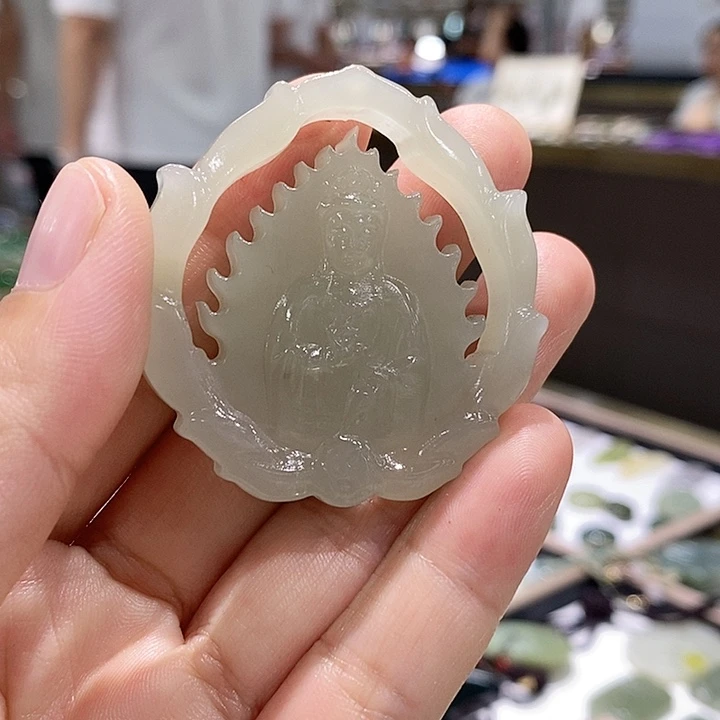 颈饰未镶嵌和田玉