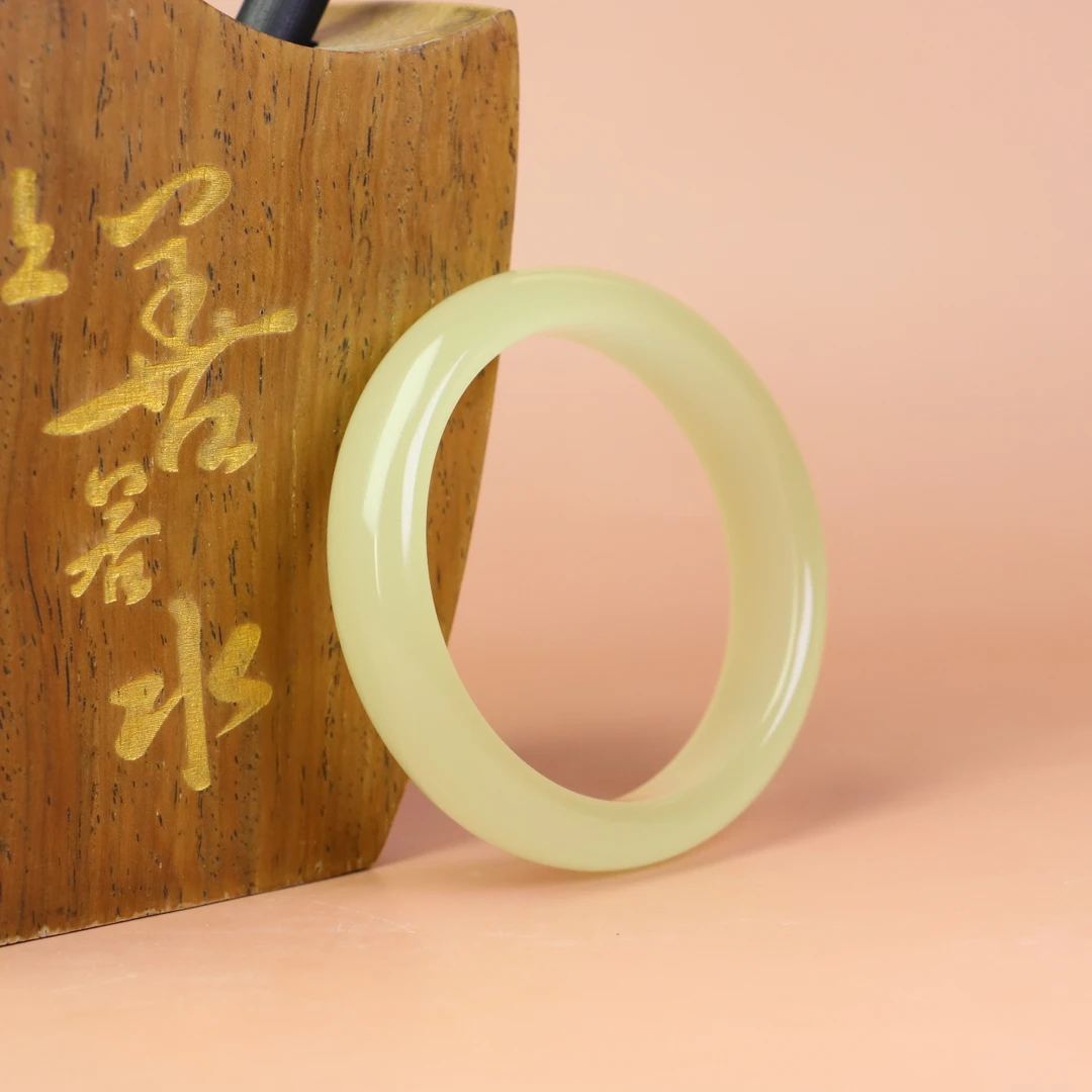 【万锦珠宝城】蜂蜜水高冰冰透精美百搭正圈手镯