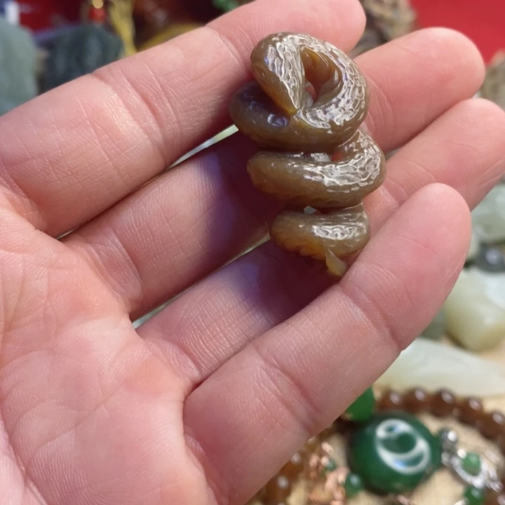 和田玉吊坠未镶嵌