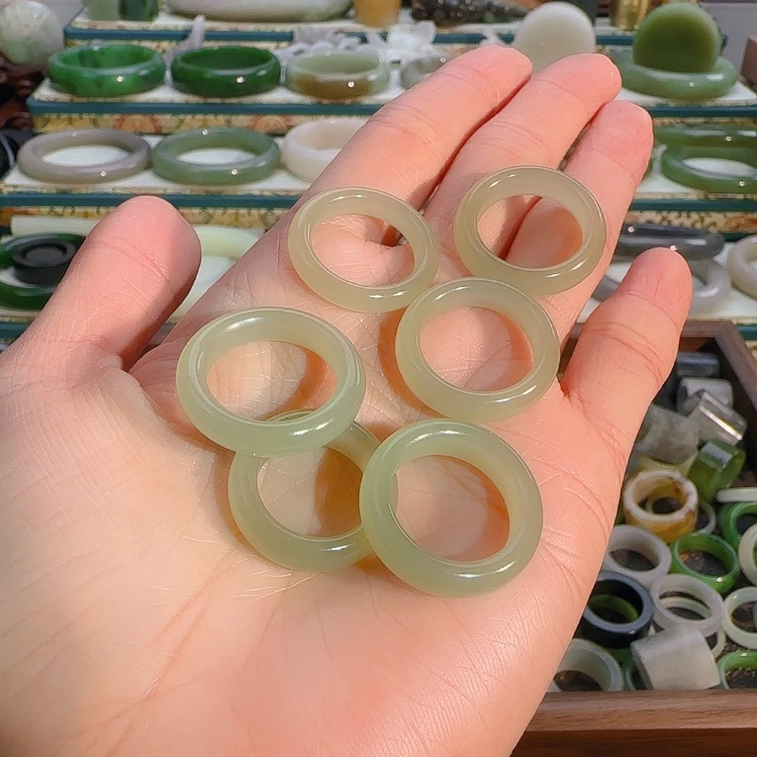 未镶嵌戒圈和田玉晴水戒圈 拍一发一多样性发货