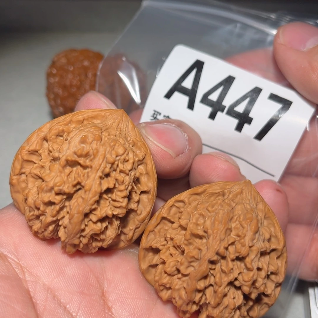 文玩核桃把件40满天星