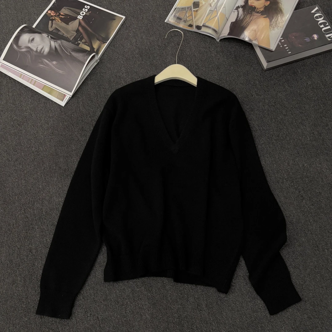 【塔鹿蕾】25年秋冬新款时尚宽松V领套头长袖山羊绒毛衣3152