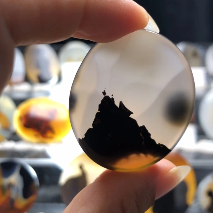 合金玛瑙/玉髓珠宝奇石158