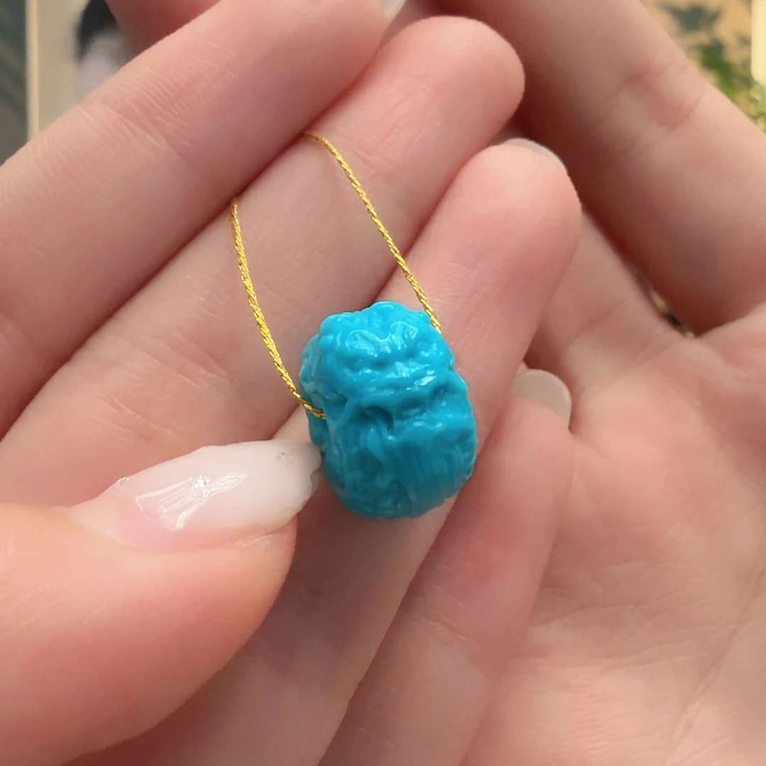 绿松石未镶嵌颈饰