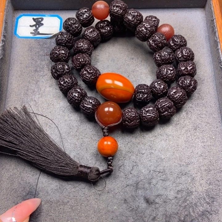 金刚菩提吊坠菩提