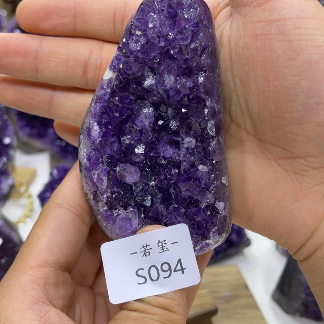 乌拉圭紫水晶摆件s094