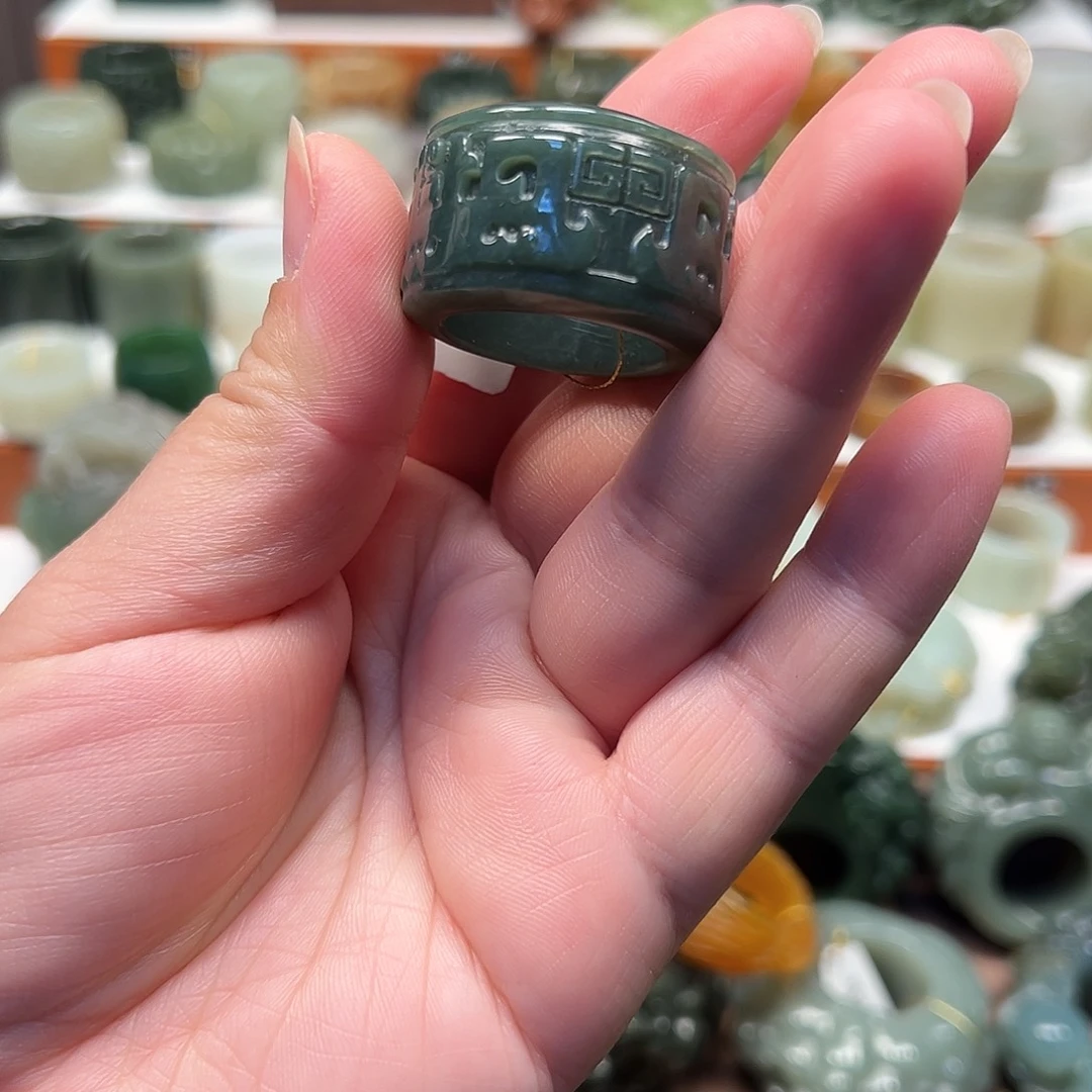 和田玉（糖玉）未镶嵌戒指