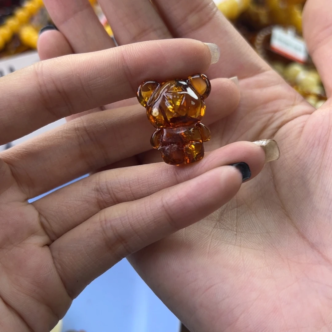 琥珀珠宝奇石未镶嵌