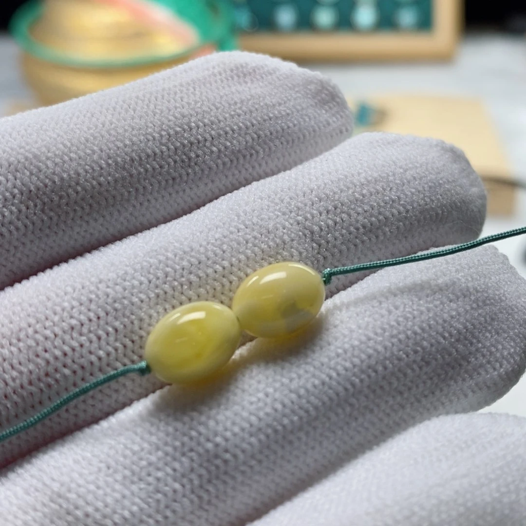 琥珀颈饰未镶嵌琥珀蜜蜡