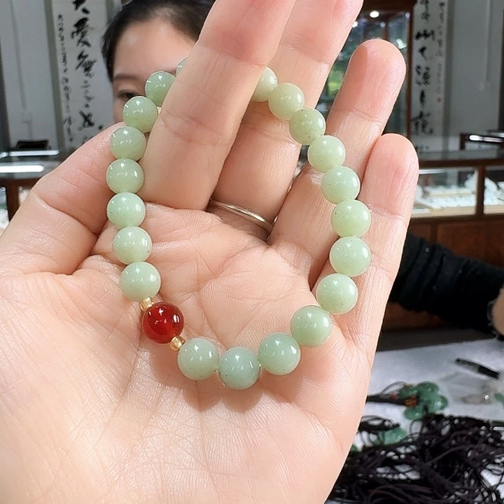 密玉（石英质玉）未镶嵌颈饰