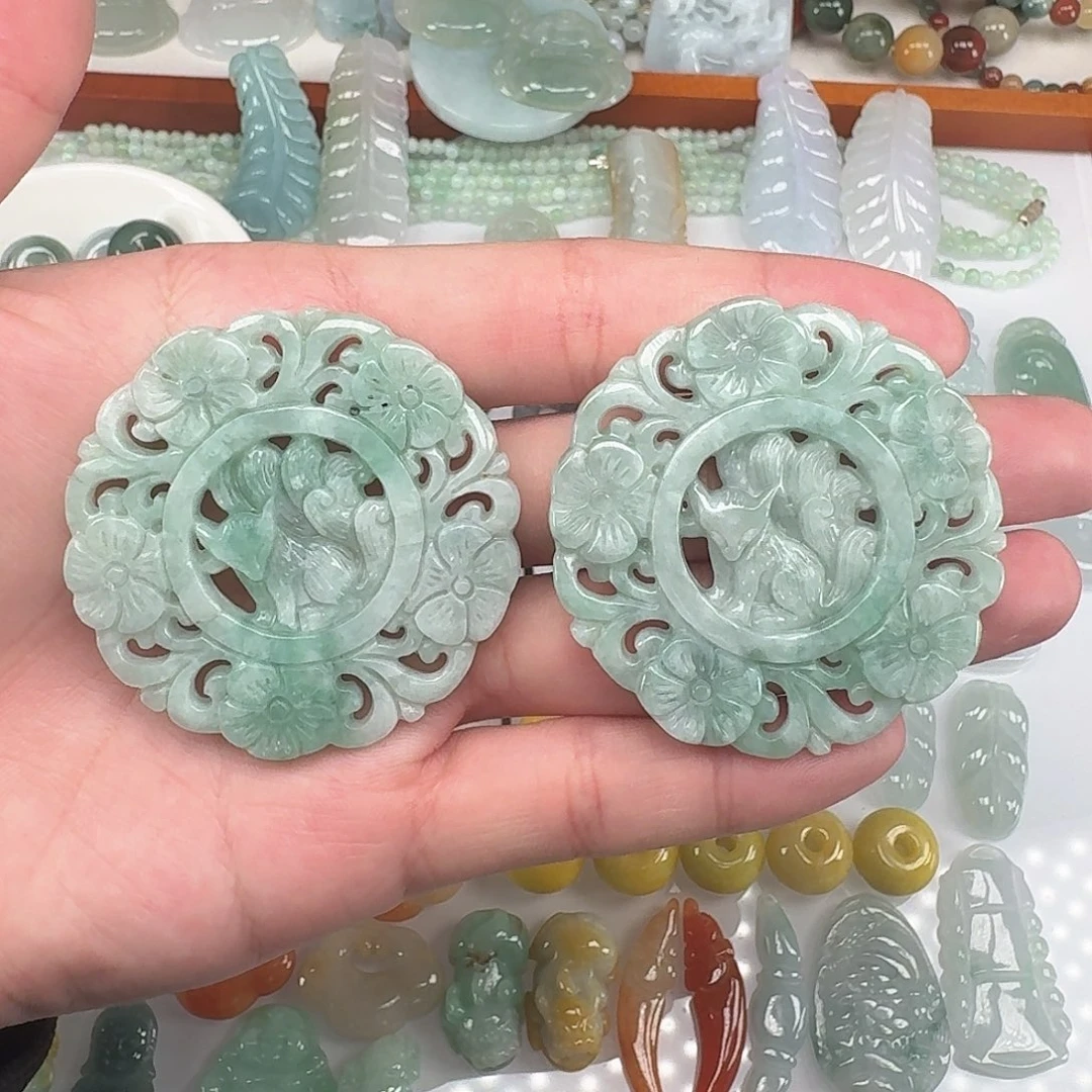 翡翠未镶嵌颈饰天然翡翠