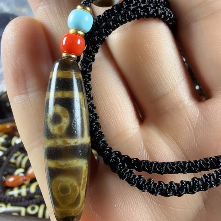 玛瑙/玉髓（覆膜）吊坠(赠链)未镶嵌