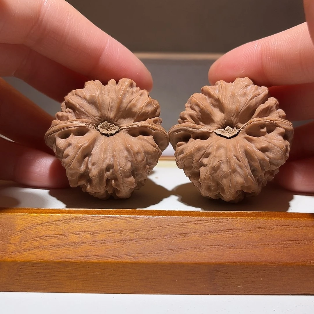 吊坠文玩核桃40平谷凹底……