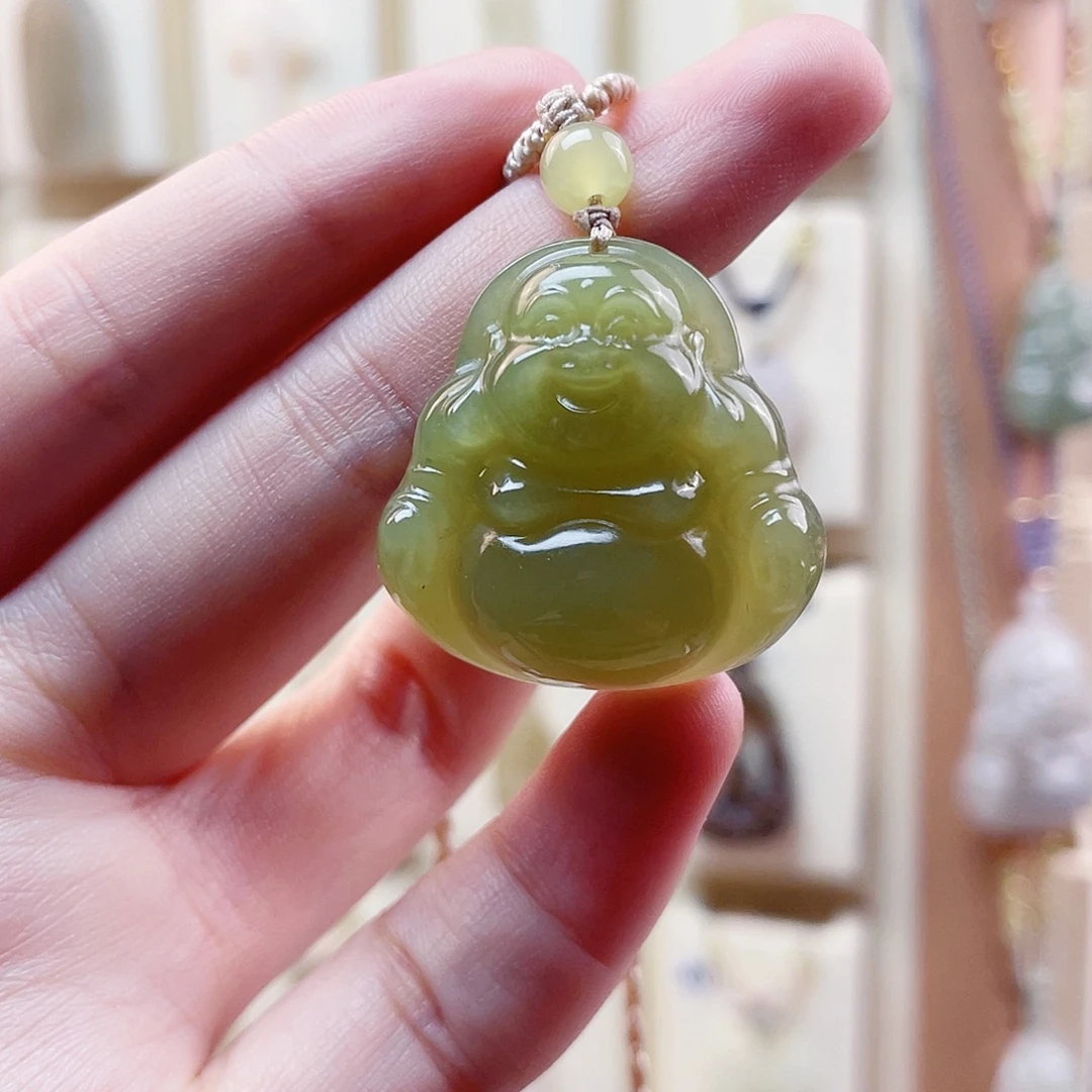 和田玉未镶嵌吊坠(赠链)