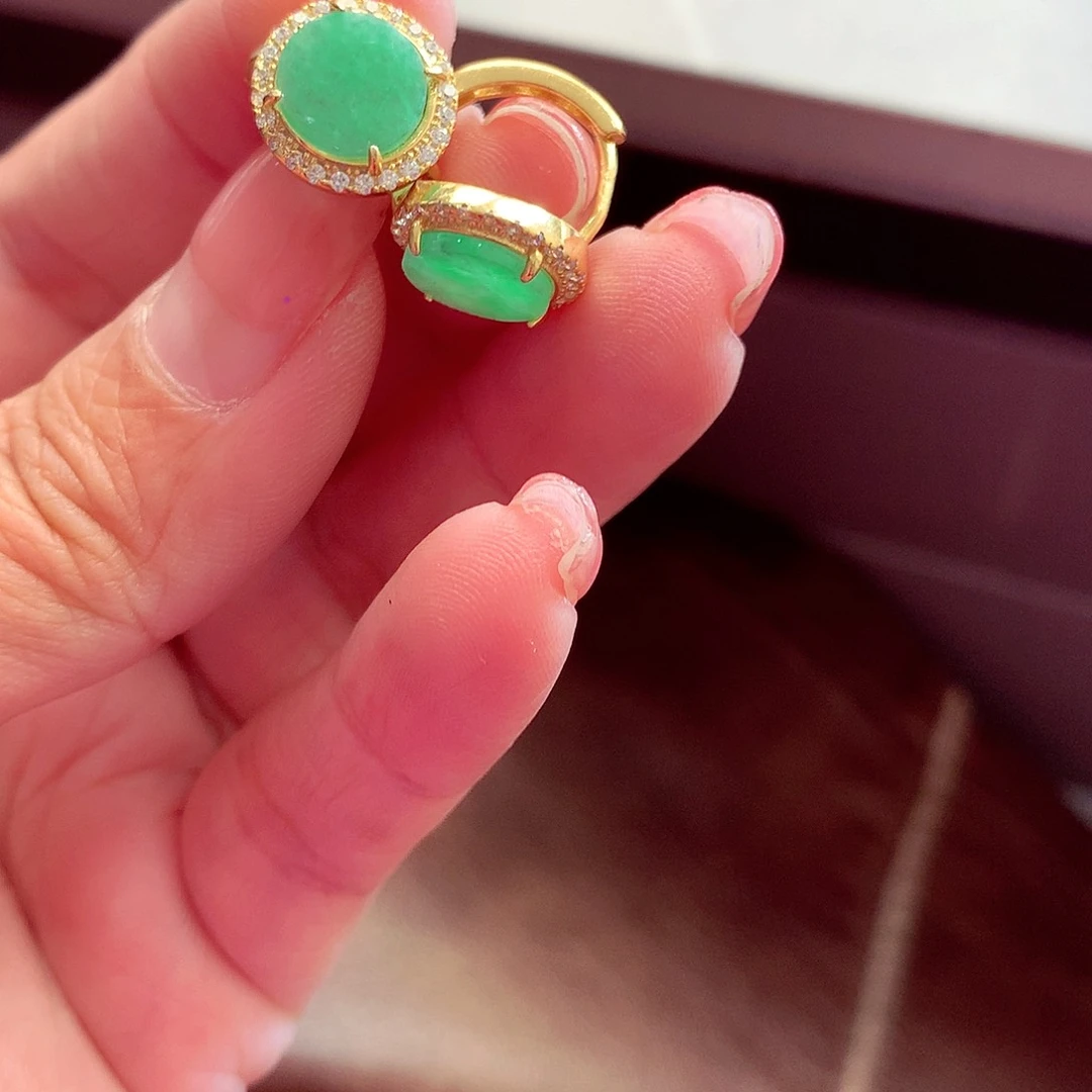 翡翠颈饰银S925镶嵌翡翠