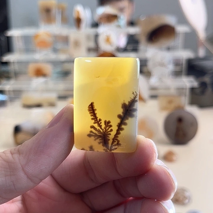 玛瑙/玉髓未镶嵌吊坠(不含链)