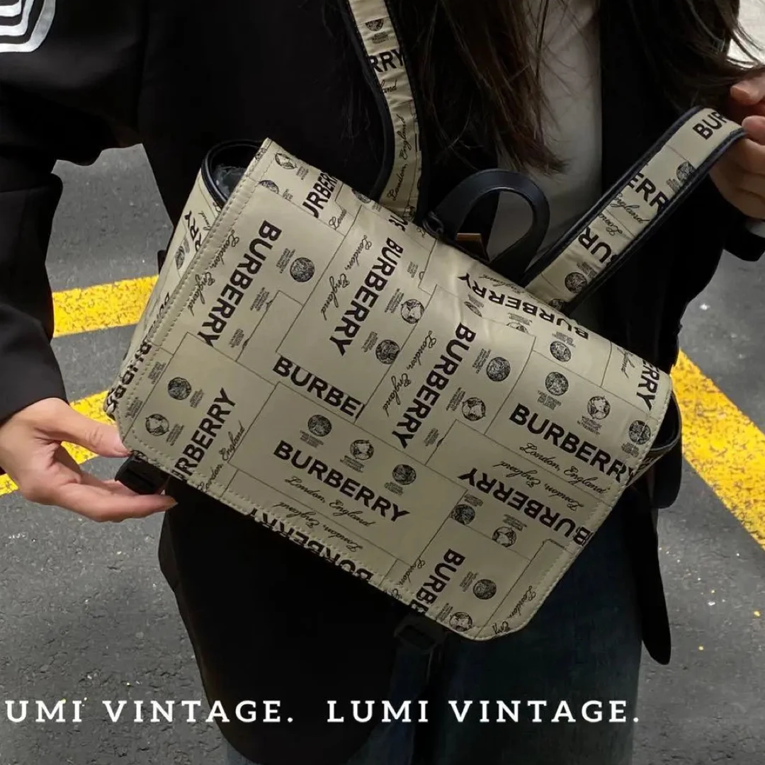 95新 BURBERRY/博柏利 Lumi包展-弹幕双肩包