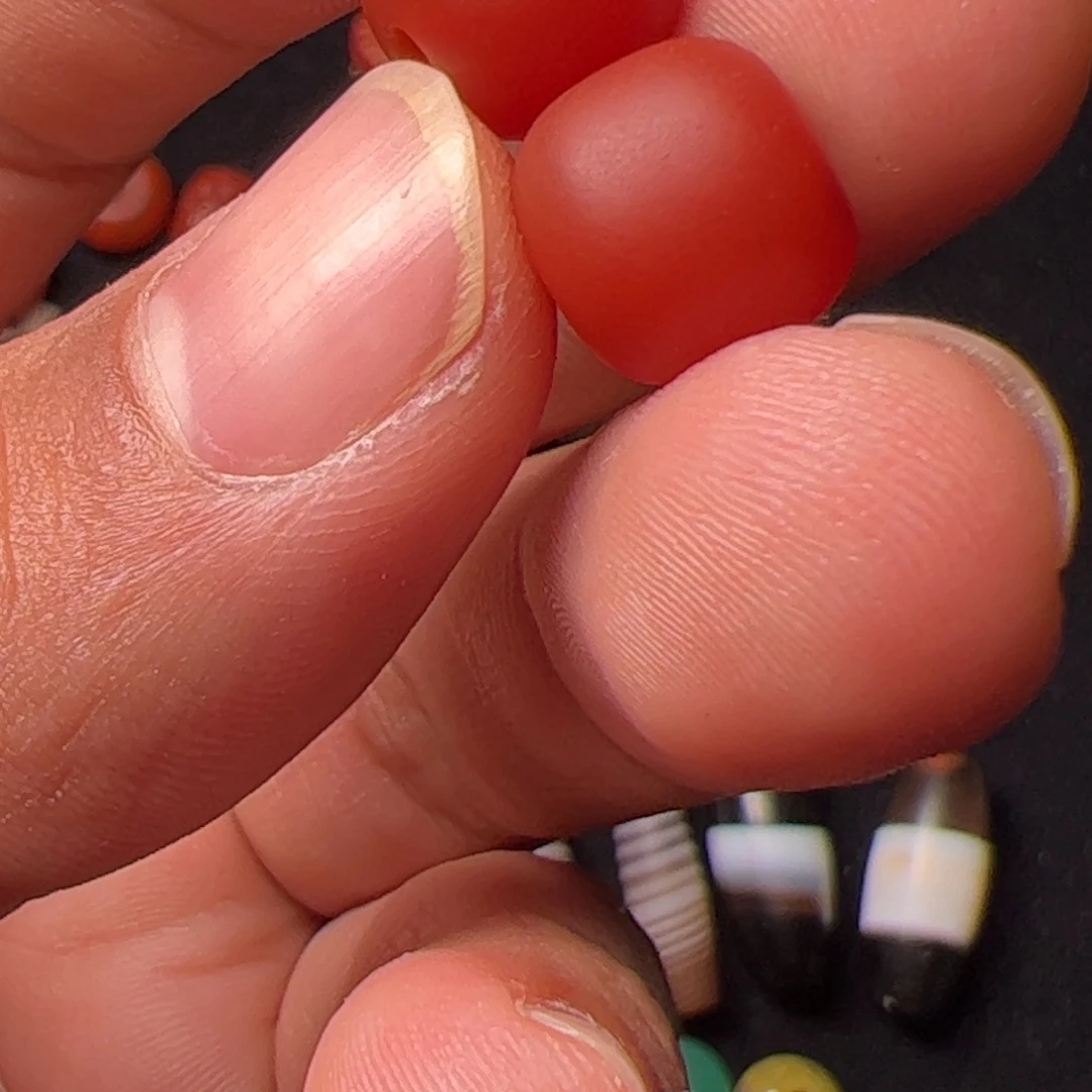 玛瑙/玉髓配饰未镶嵌准*