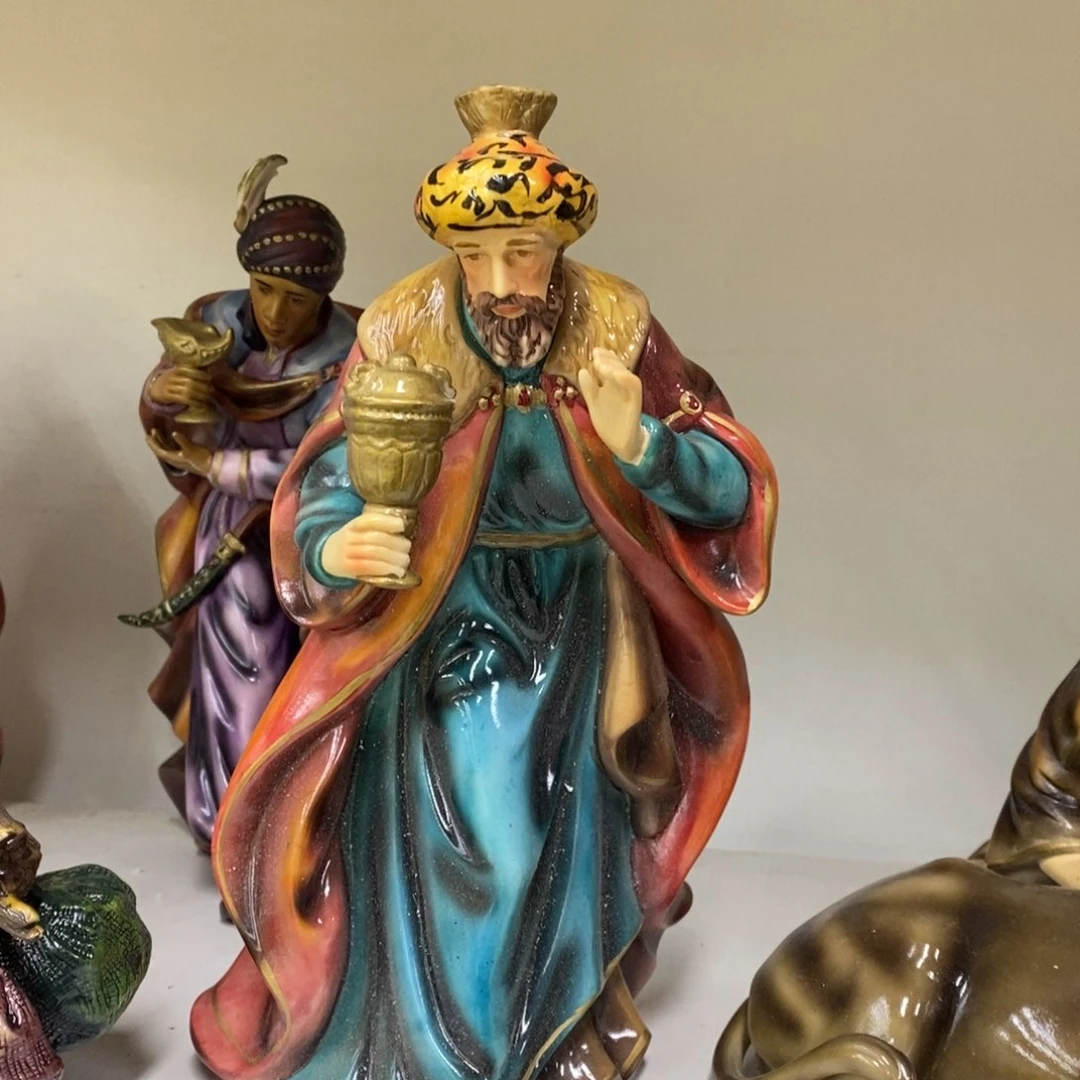 摆件陶瓷材料花瓶摆件