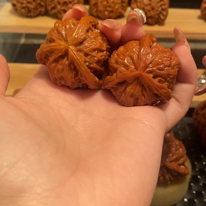 手串/手链核桃～****～核桃。白狮子。37.38尺