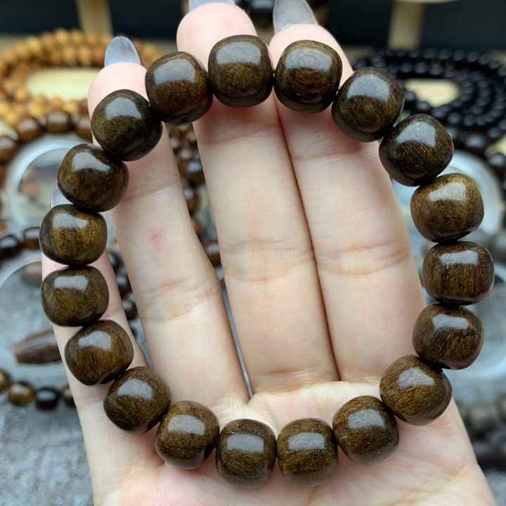 贡木哈****1巴布亚1/1.1莺歌绿