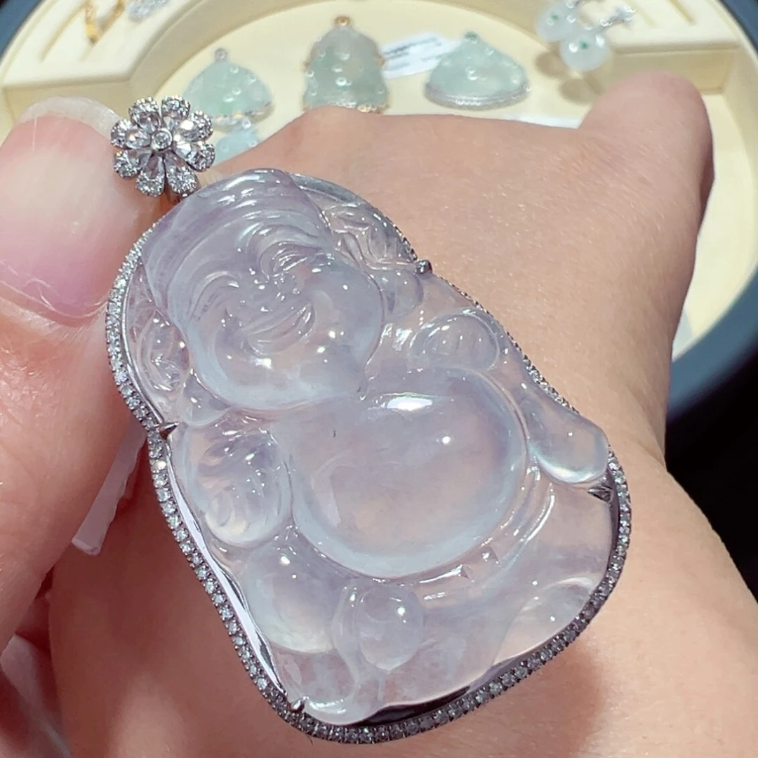 翡翠颈饰18K金镶嵌吊坠