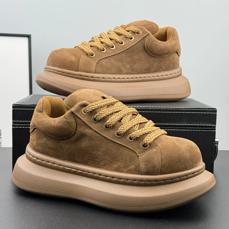 男鞋2025超火反绒皮面包鞋冬季新款小众潮牌板鞋男厚底增高休闲鞋