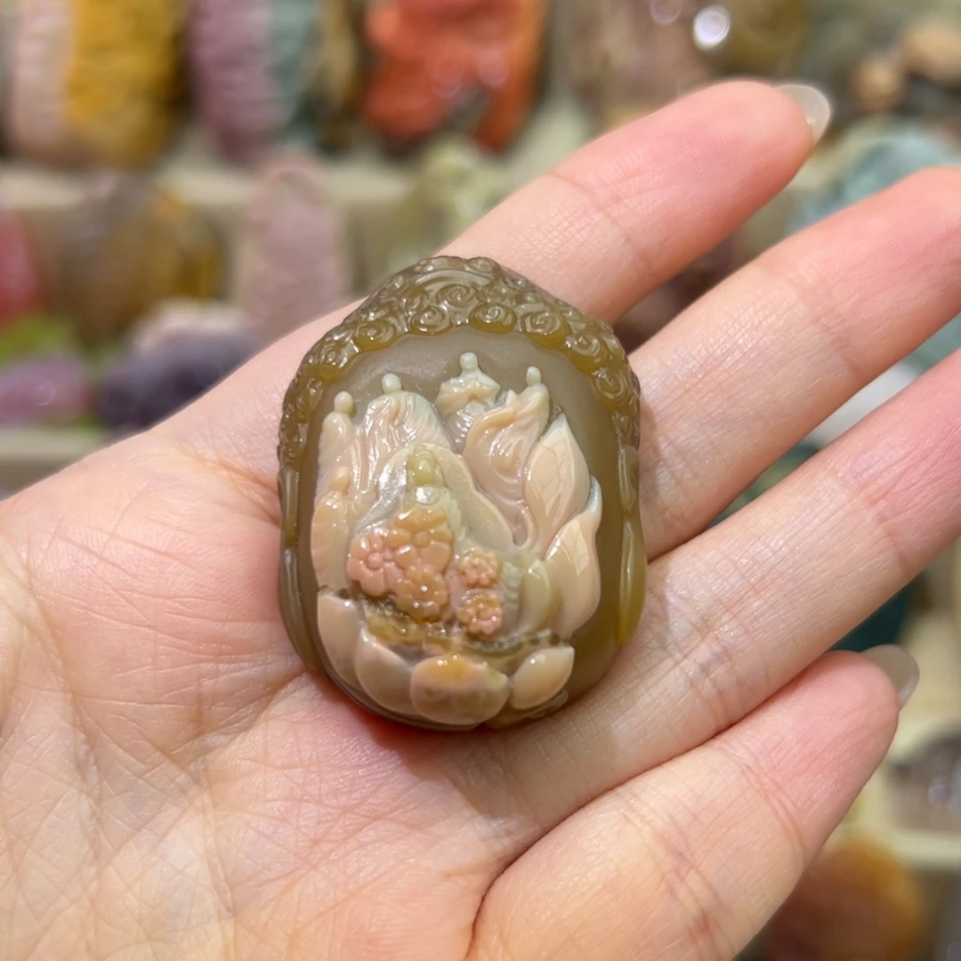 最***善颈饰未镶嵌石英质玉
